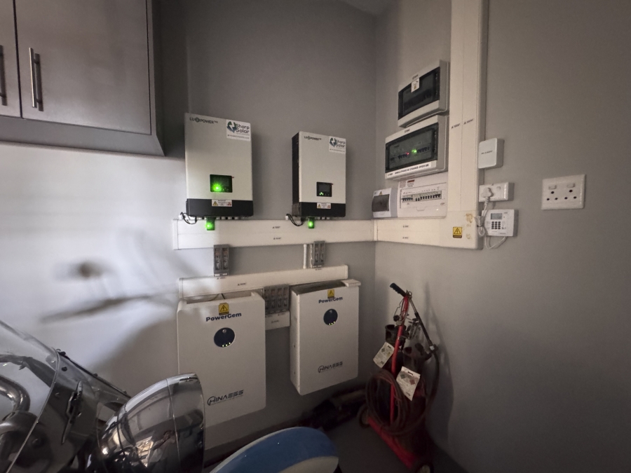 3 Bedroom Property for Sale in Country Club Western Cape